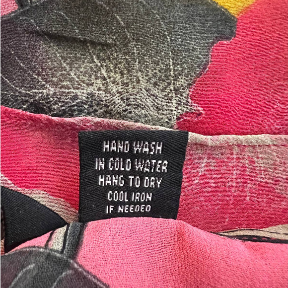 Zero Zero Blouse in Tiered Floral Print of Pink Yelllow Spaghetti Straps Size M - Picture 6 of 6